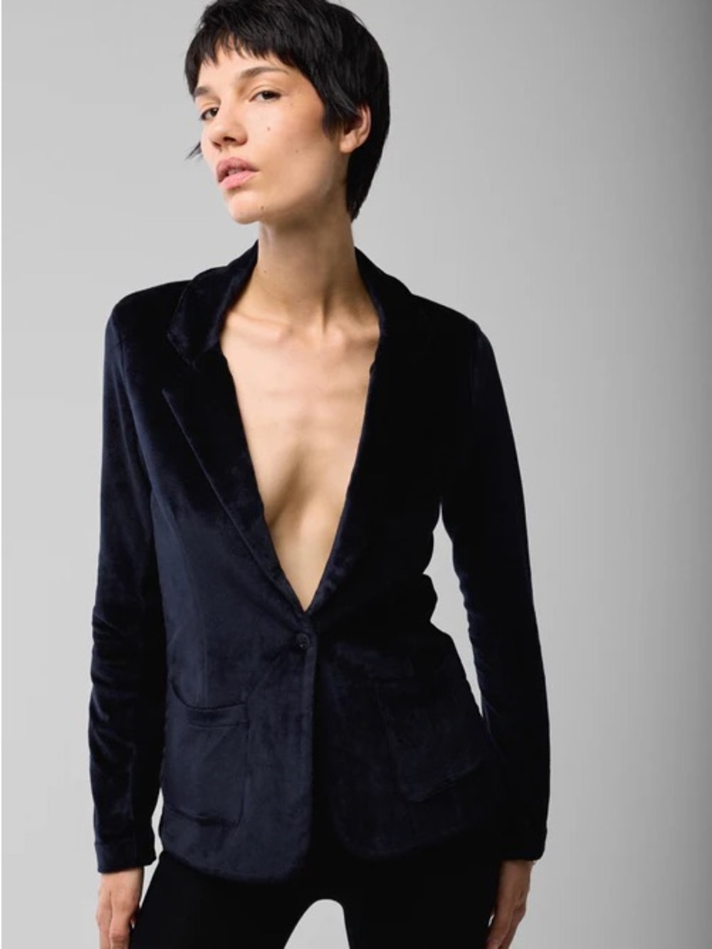 Majestic Filatures Velvet Jacket Blazer in Navy Blue | Size 4/L